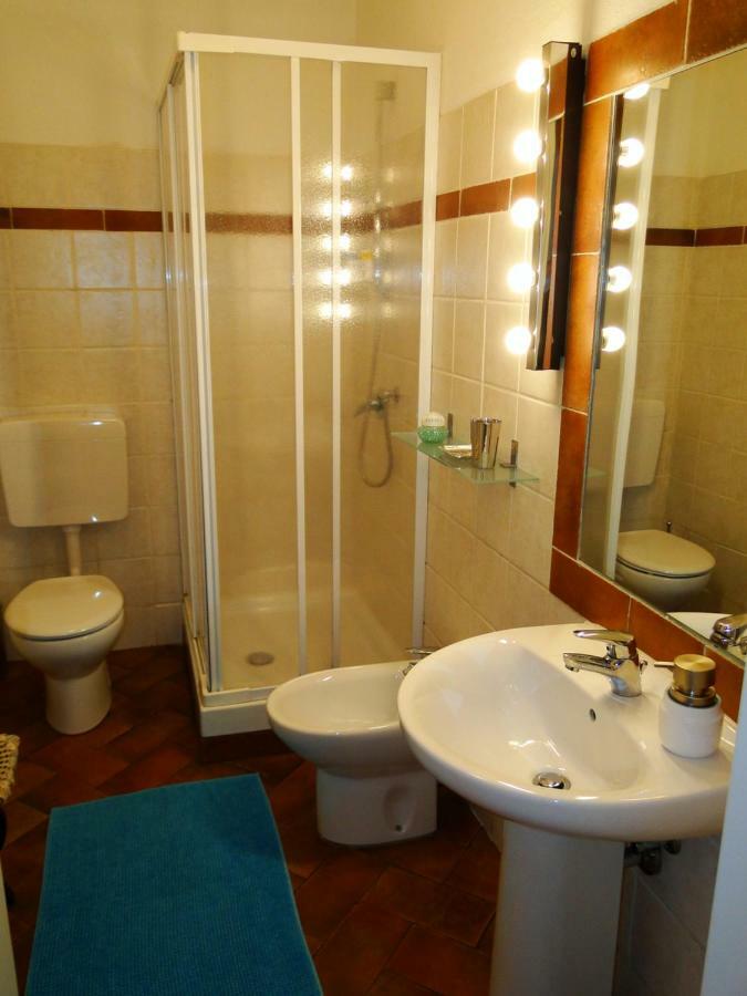 B&B Gens Julia Триест Экстерьер фото